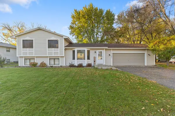 21701 Rouillard Boulevard, Rogers, MN 55374