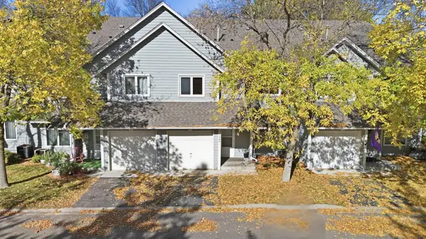1505 Millpond Court, Chaska, MN 55318
