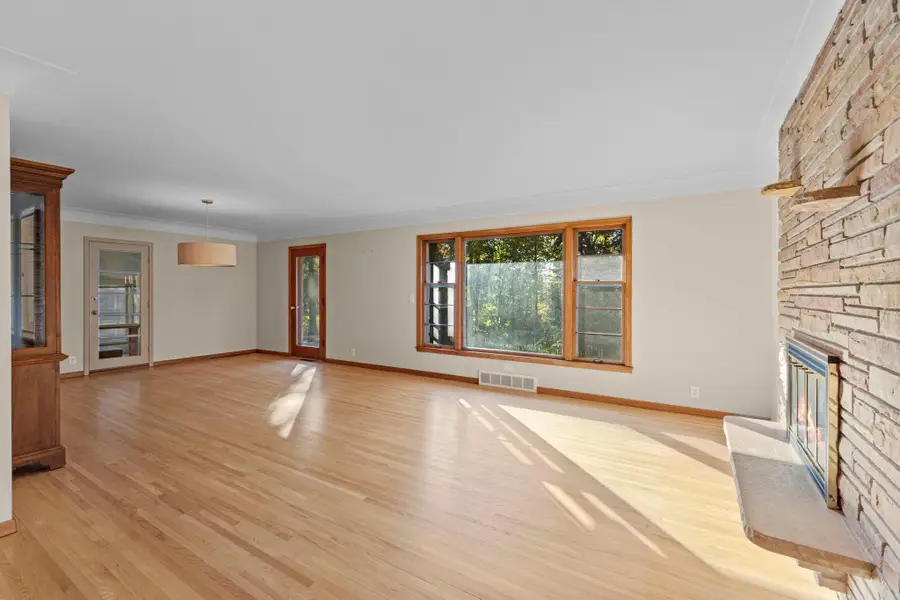 5708 Bernard Place, Edina, MN 55436 - #3