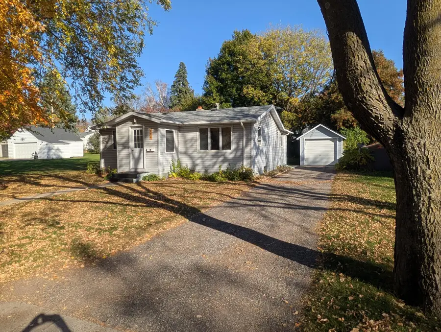 814 S 10th Street, Montevideo, MN 56265 - #2