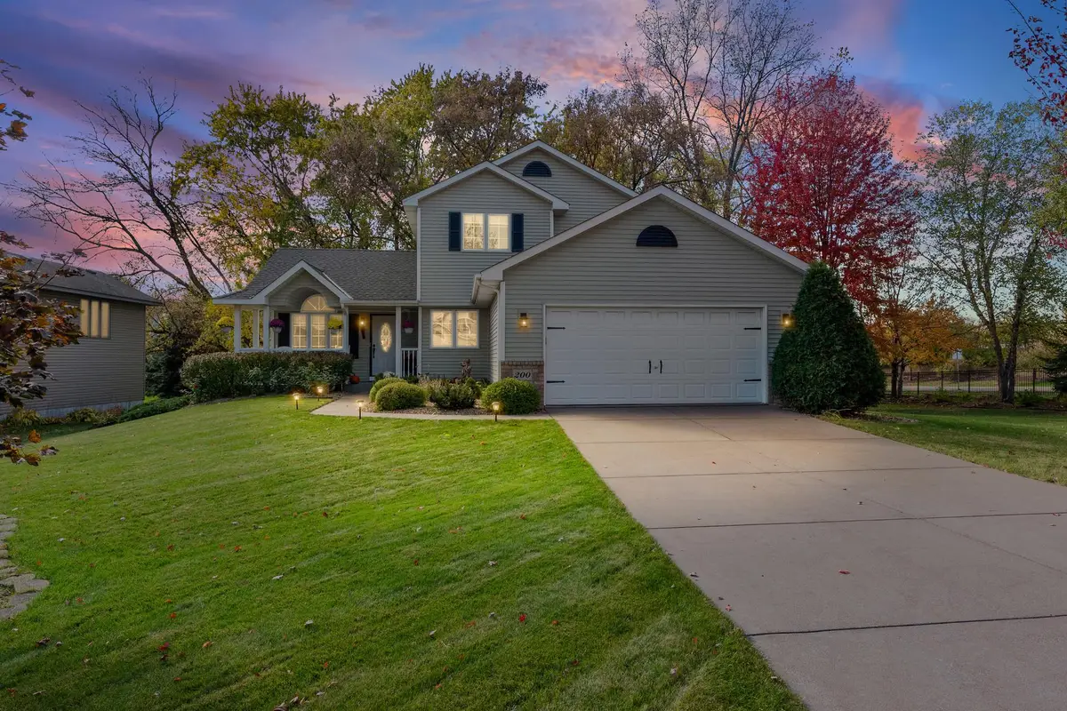 200 Pendryn Hill Curve, Woodbury, MN 55125 - #1