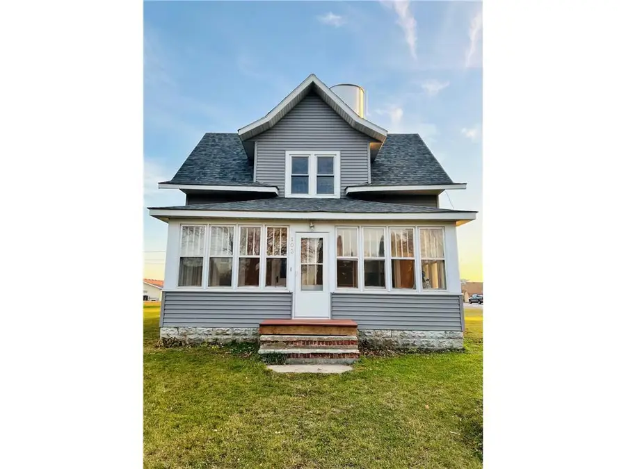 103 E 4th Street, Cyrus, MN 56323 - #2