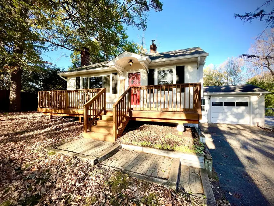6140 Saint Croix Avenue N, Golden Valley, MN 55422 - #3