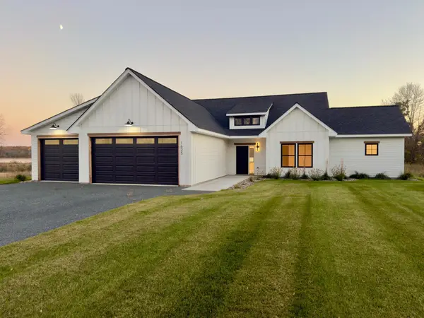1625 Lake Avenue, Luck, WI 54853