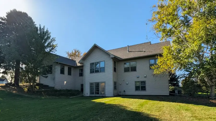 4070 20th Avenue Sw, Montevideo, MN 56265 - #3