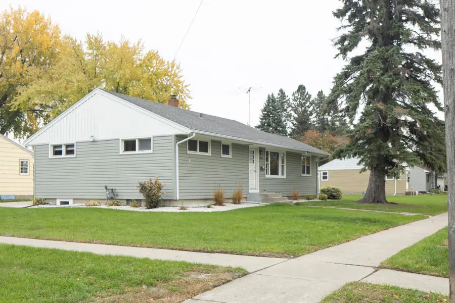 1604 3rd Street S, Moorhead, MN 56560 - #3