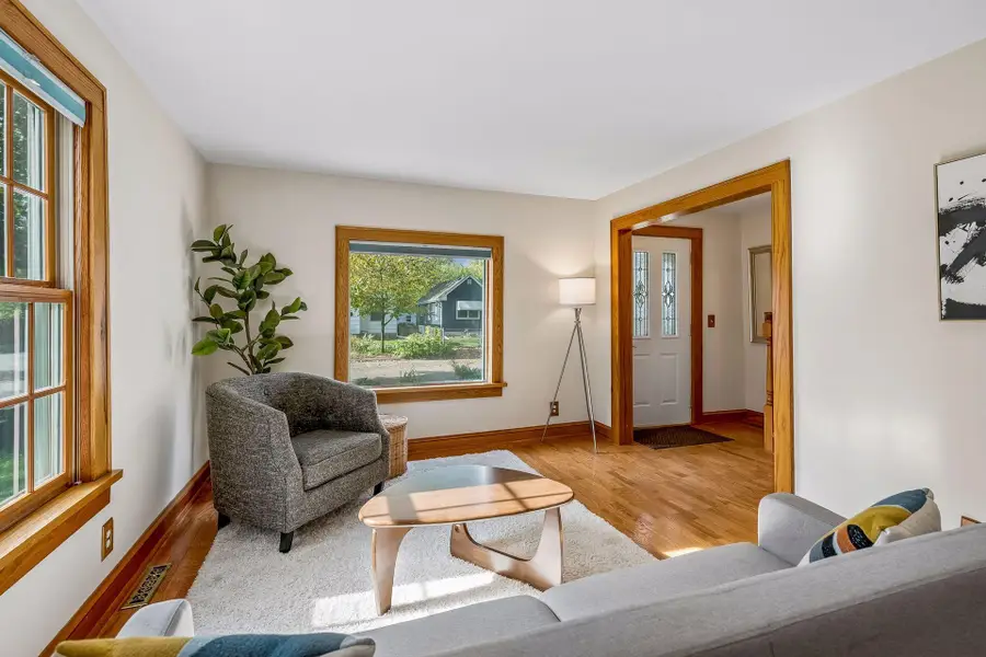4357 30th Avenue S, Minneapolis, MN 55406 - #2