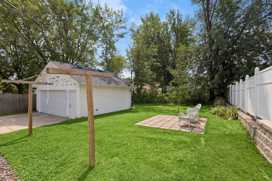 180 Westchester Drive, West Saint Paul, MN 55118 - #2