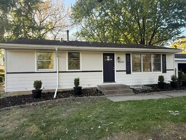 6533 Wyoming Avenue N, Brooklyn Park, MN 55428