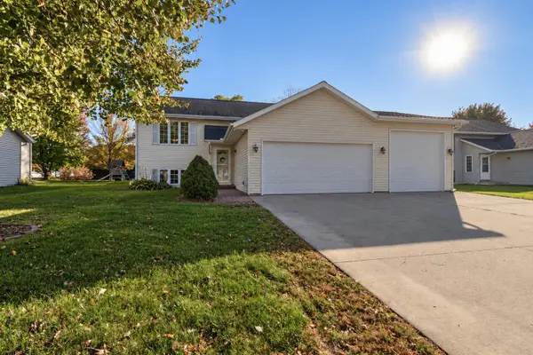 105 Torrey Pines Drive, Mankato, MN 56001