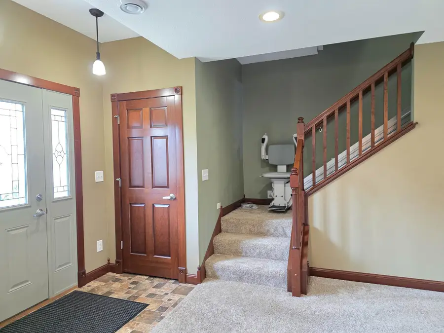 105 Taylor Circle, Le Sueur, MN 56058 - #3