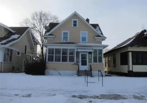 914 Fuller Avenue, Saint Paul, MN 55104