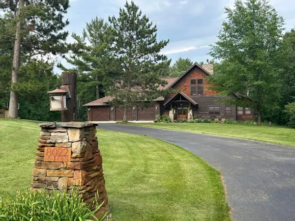 8022 Crowne Hills Court Ne, Bemidji, MN 56601
