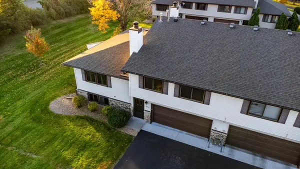 8422 Toledo Avenue N, Brooklyn Park, MN 55443