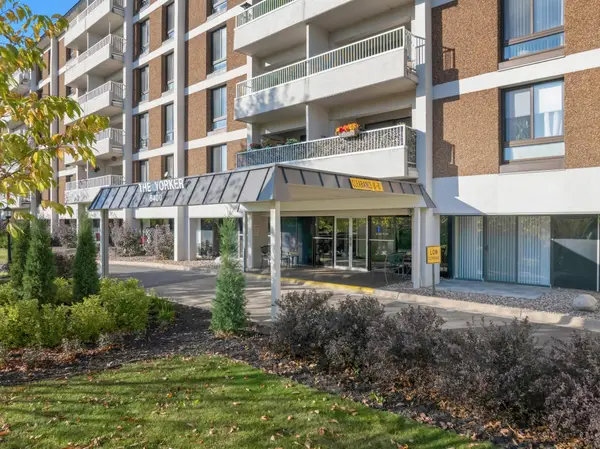 6400 York Avenue S #505, Edina, MN 55435