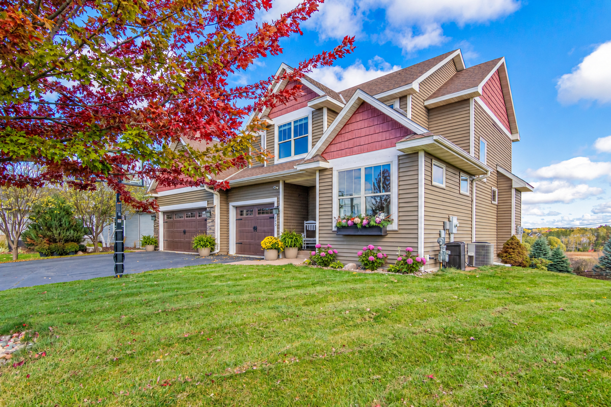 643 Parkside Court, Eagan, MN 55123 - #1