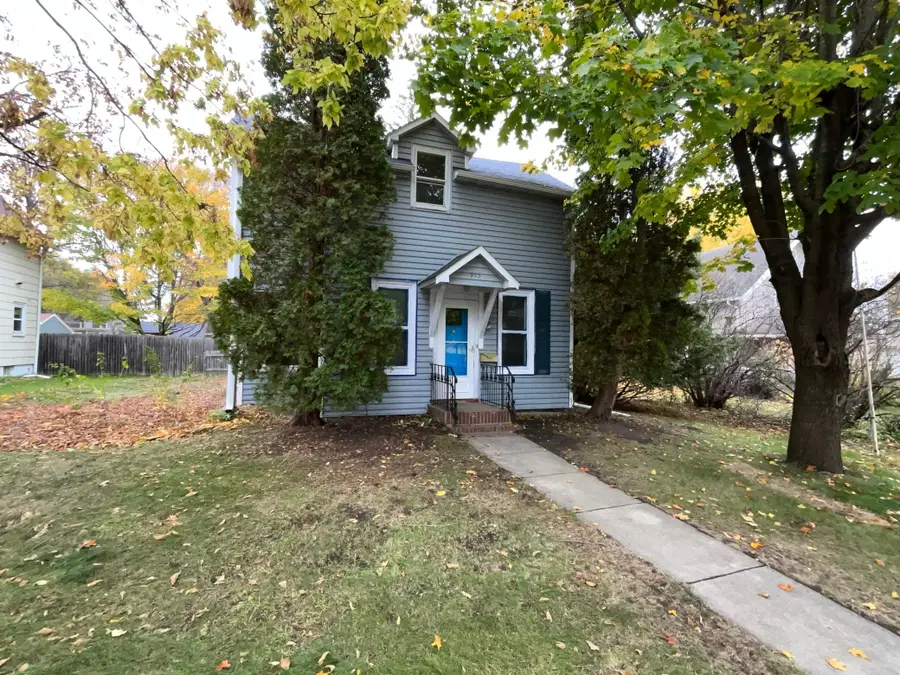 915 Cedar Street, Alexandria, MN 56308 - #2