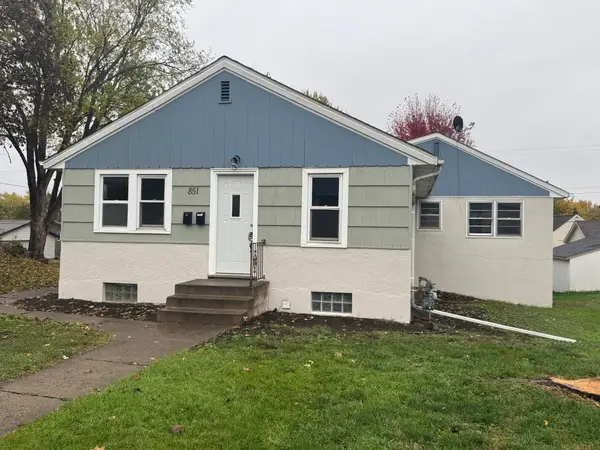 851 8th Avenue S, South Saint Paul, MN 55075