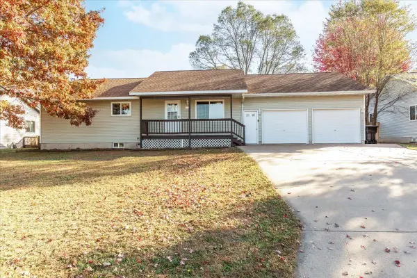 2222 3rd Street W, Menomonie, WI 54751
