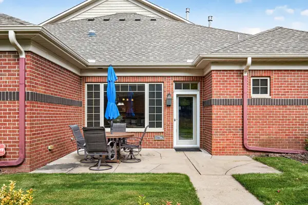 11770 Vermillion Street Ne #G, Blaine, MN 55449