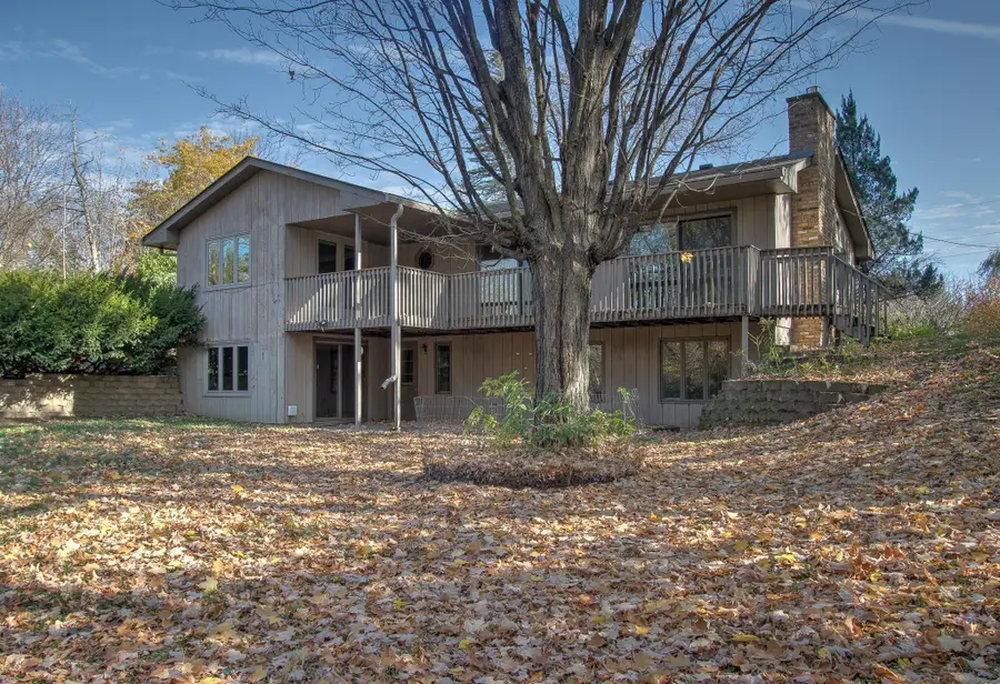527 Sunset Lane N, Cambridge, MN 55008 - #2