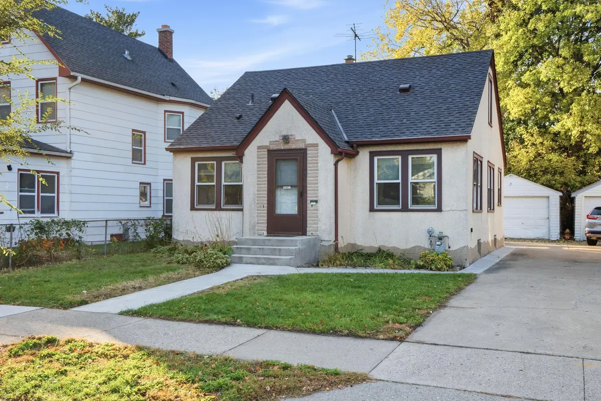 44 Magnolia Avenue W, Saint Paul, MN 55117 - #1
