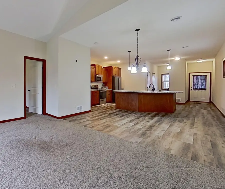 715 Cherrywood Lane Ne, Isanti, MN 55040 - #2