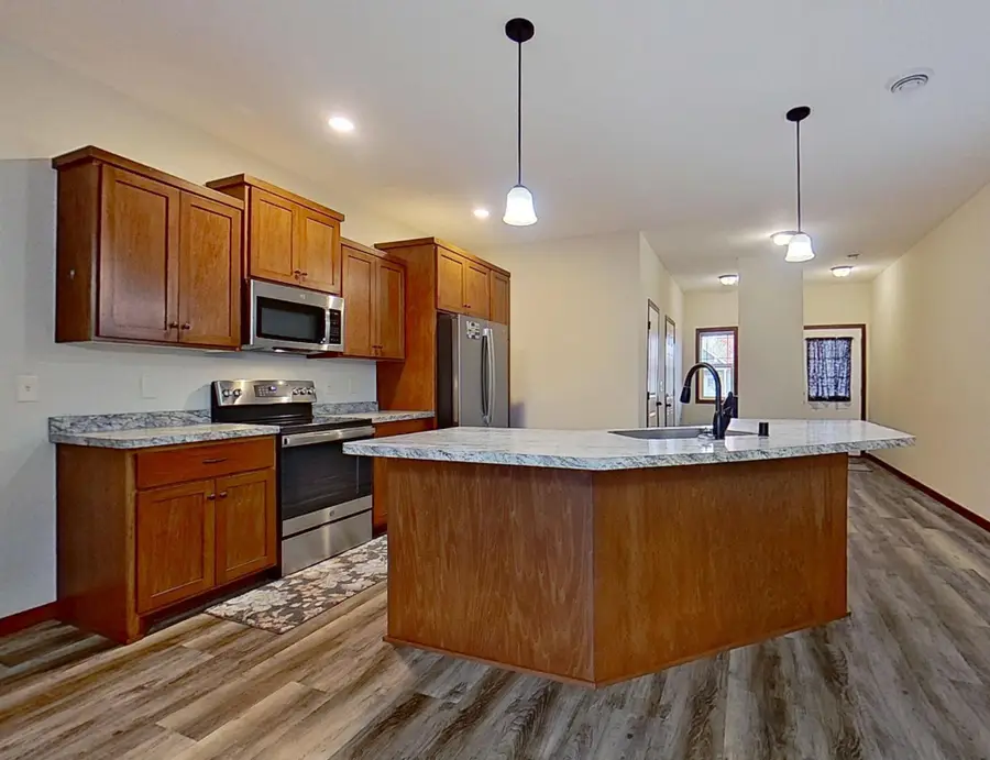 715 Cherrywood Lane Ne, Isanti, MN 55040 - #3
