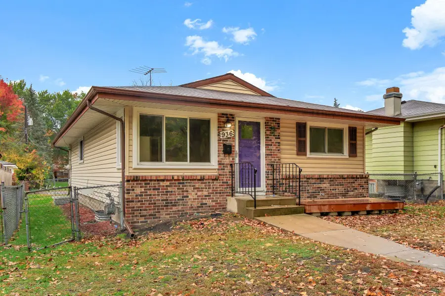 936 Jefferson Avenue, Saint Paul, MN 55102 - #2