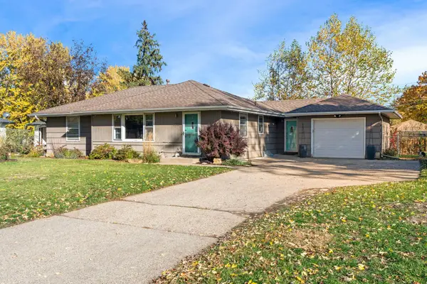 8825 Chicago Avenue S, Bloomington, MN 55420