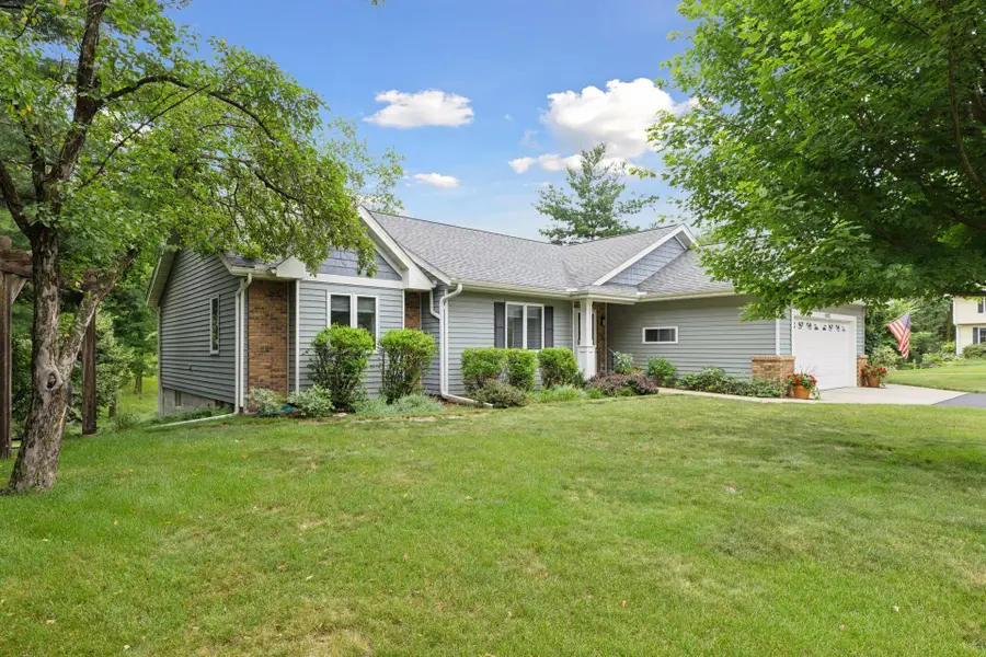 602 Helen Street N, Hudson, WI 54016 - #3