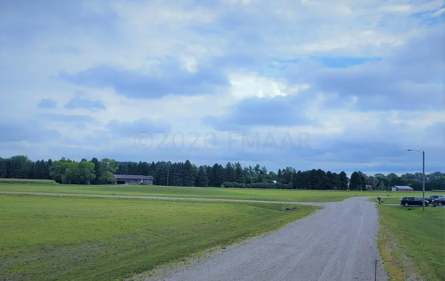 605 Sebens Drive, Milnor, ND 58060 - #2