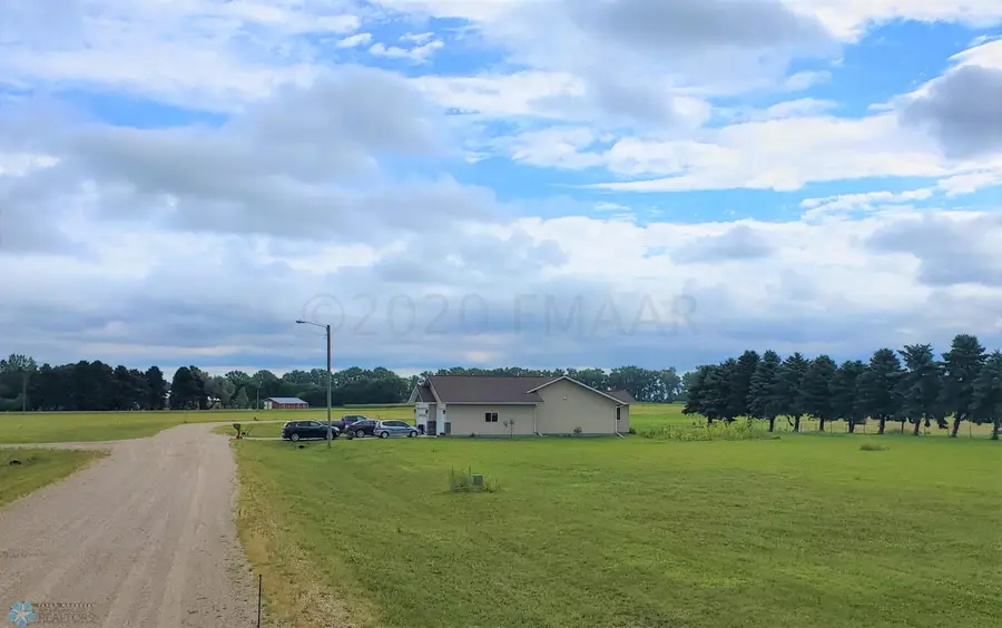 1000 Edison Street, Milnor, ND 58060 - #3