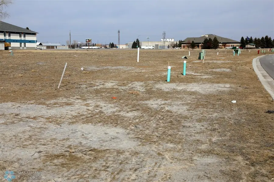 1815 Magnolia Court, Wahpeton, ND 58075 - #3