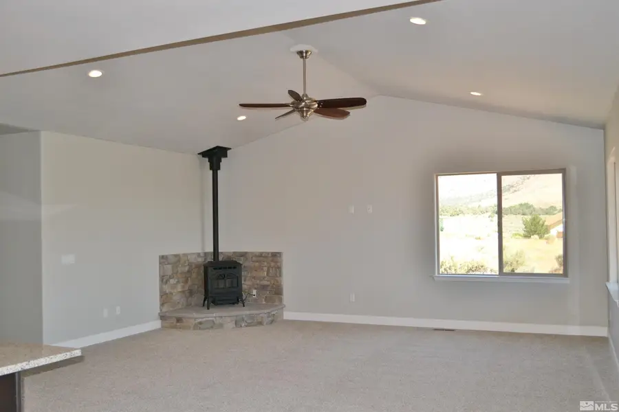 199 Kayden Court, Wellington, NV 89444 - Image #3