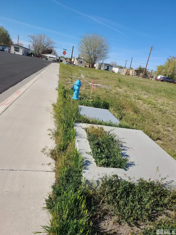 361 Silver Spur Drive #00181155, Fallon, NV 89406