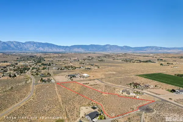 1372 Oreana Peak Court, Gardnerville, NV 89410