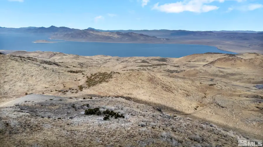 405 Stallion Drive, Reno, NV 89510 - Image #2