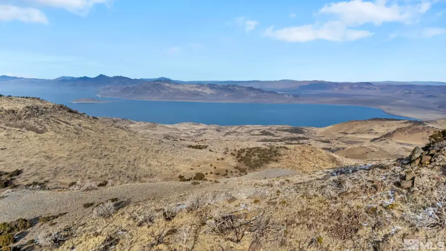 405 Stallion Drive, Reno, NV 89510 - Image #3