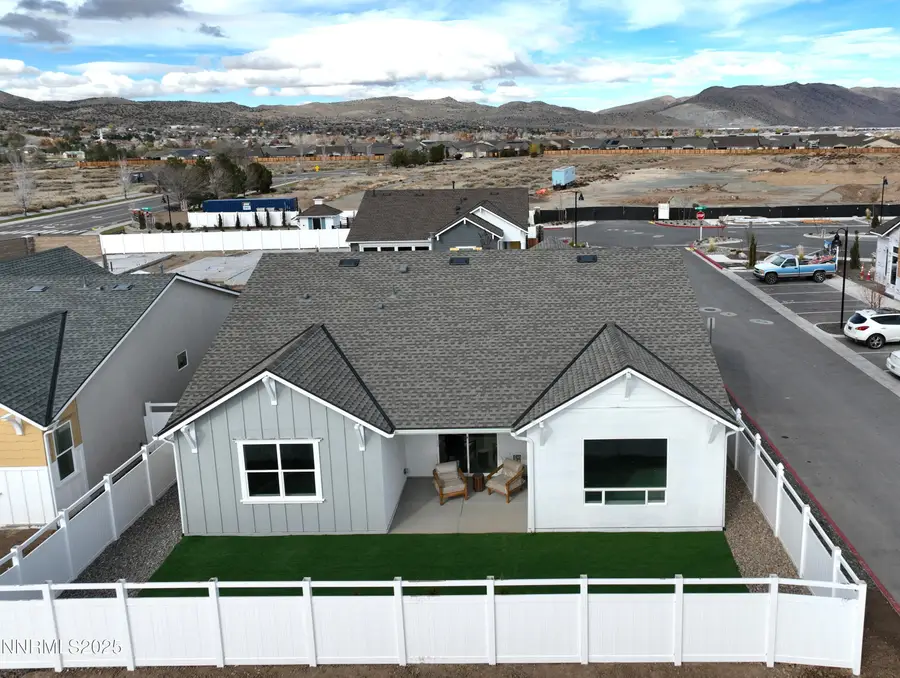 282 Arlis Place, Sparks, NV 89441 - Image #2