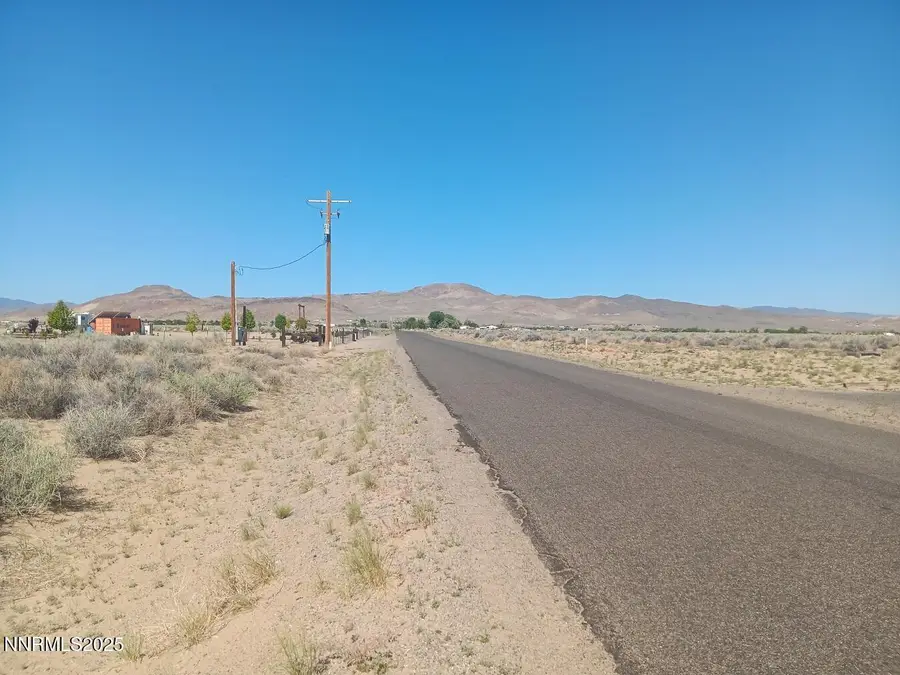 2655 E 9th Street, Silver Springs, NV 89429 - Image #3
