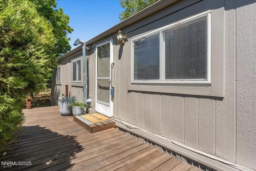 330 Gerdes Avenue, Sun Valley, NV 89433 - Image #2