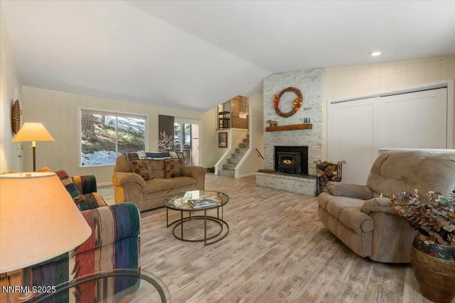 226 S Benjamin Drive, Stateline, NV 89449 - Image #3