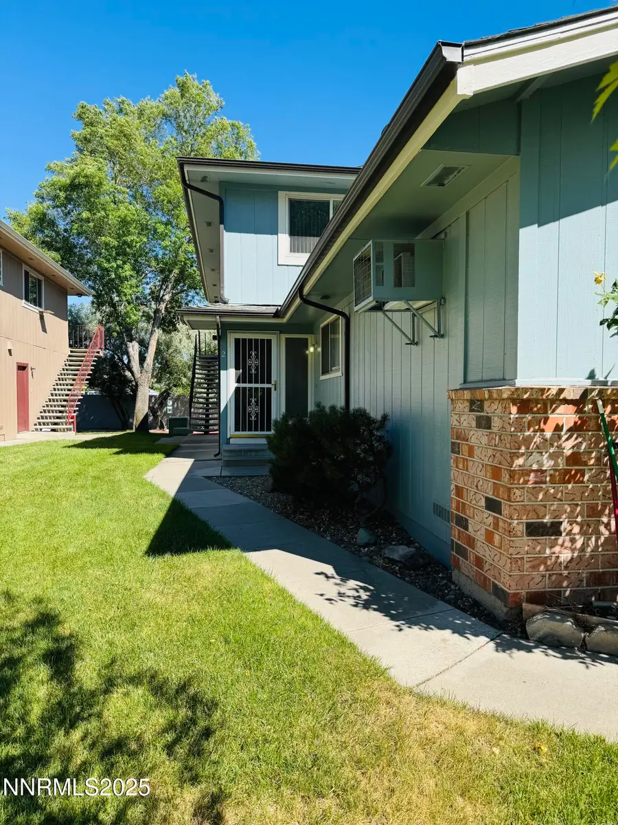 644 Oakwood Drive #2, Sparks, NV 89431 - Image #2