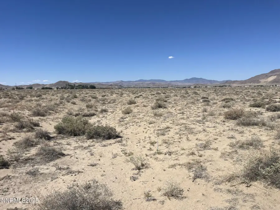 1655 Badger Street, Silver Springs, NV 89429 - Image #3