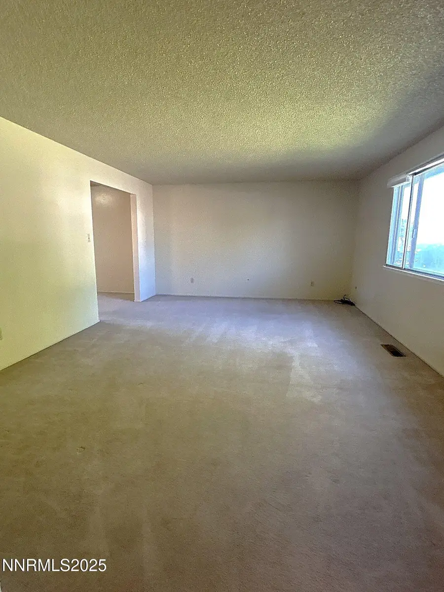 907 Camino Real Drive, Sparks, NV 89434 - Image #3