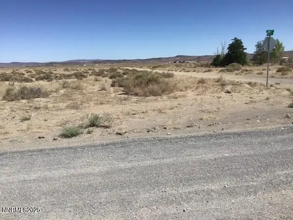 3990 E 5th Street, Silver Springs, NV 89429