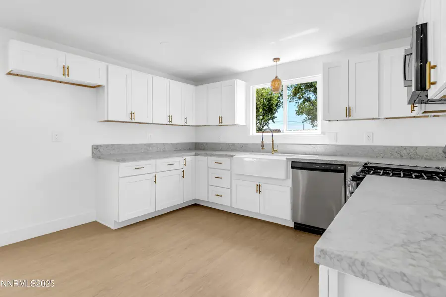 30 N Patterson Place, Sparks, NV 89436 - Image #2