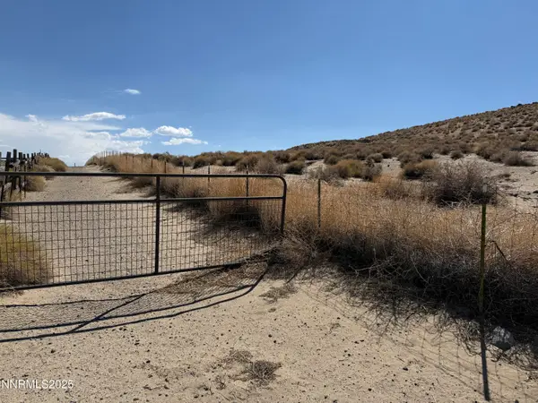 2595 Revere Street, Silver Springs, NV 89429