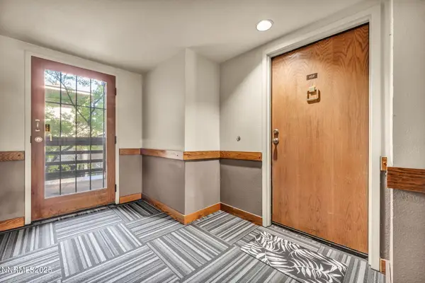 3095 Lakeside Drive #102, Reno, NV 89509